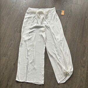 BNWT Kona Sol Flowy Beach Pants